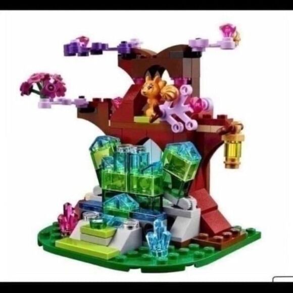 Elves Farran and the crystal hollow LEGO set - Picture 6 of 6